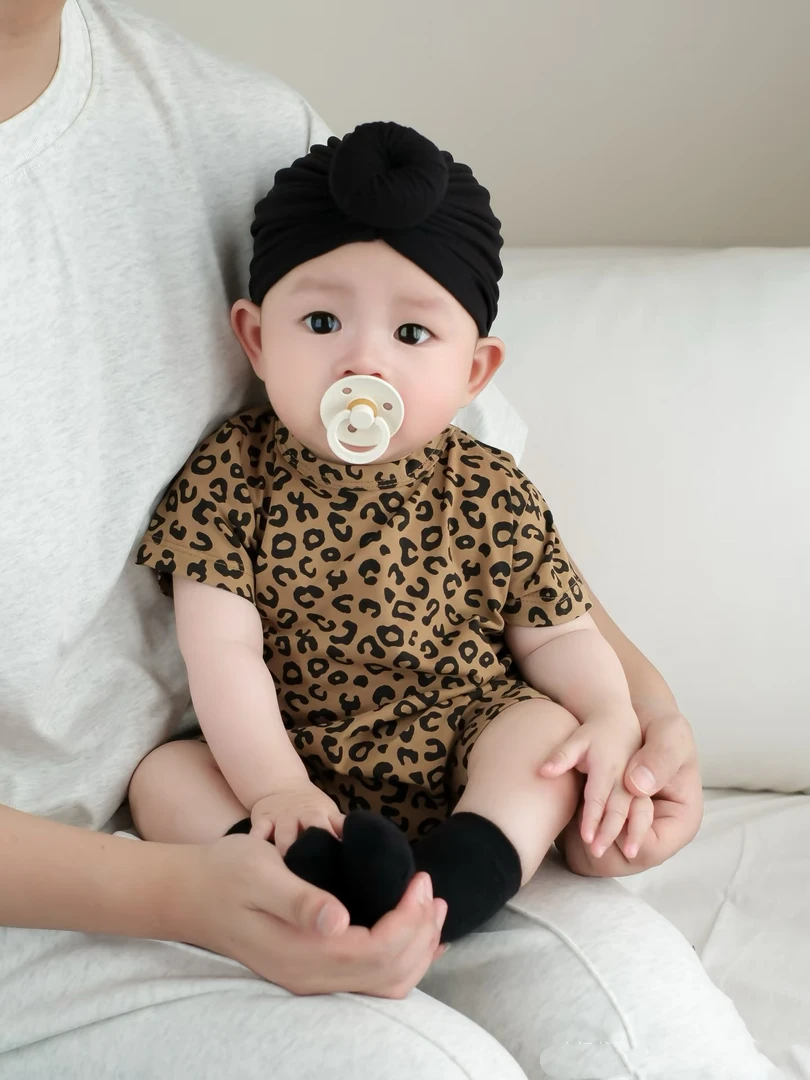 ins婴儿服豹纹哈衣夏装可爱洋气女宝宝爬服男童纯棉连体衣短袖潮