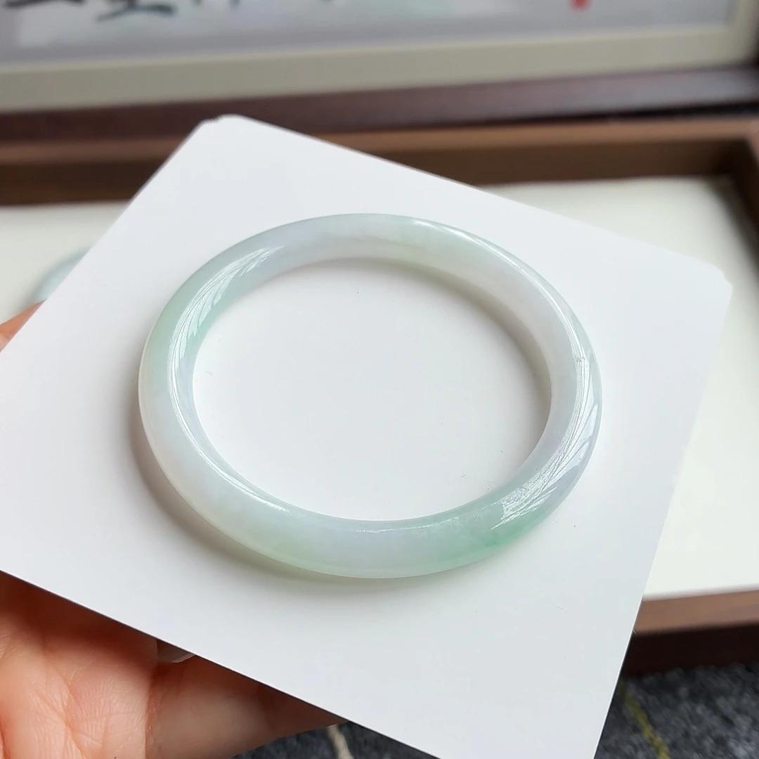 未镶嵌手镯翡翠39 圆条53 横纹