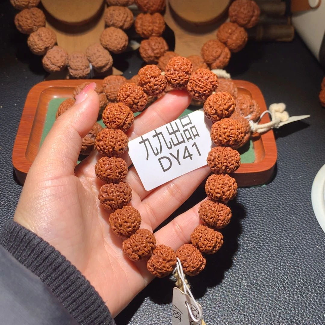 軍***哥金刚菩提手串18尺寸六瓣