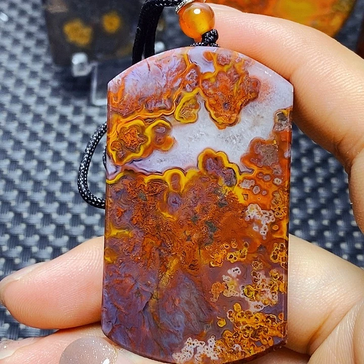 玛瑙/玉髓颈饰未镶嵌