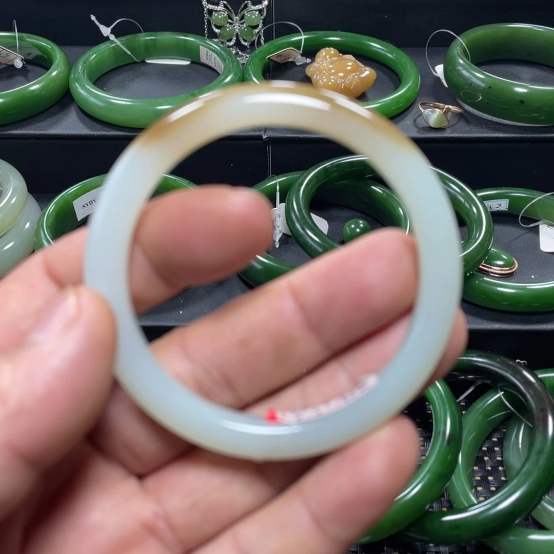 和田玉（糖玉）手镯未镶嵌