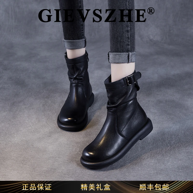 纪诗哲皮带扣百搭英伦风中筒靴女2025秋冬新款韩系时尚褶皱马丁靴