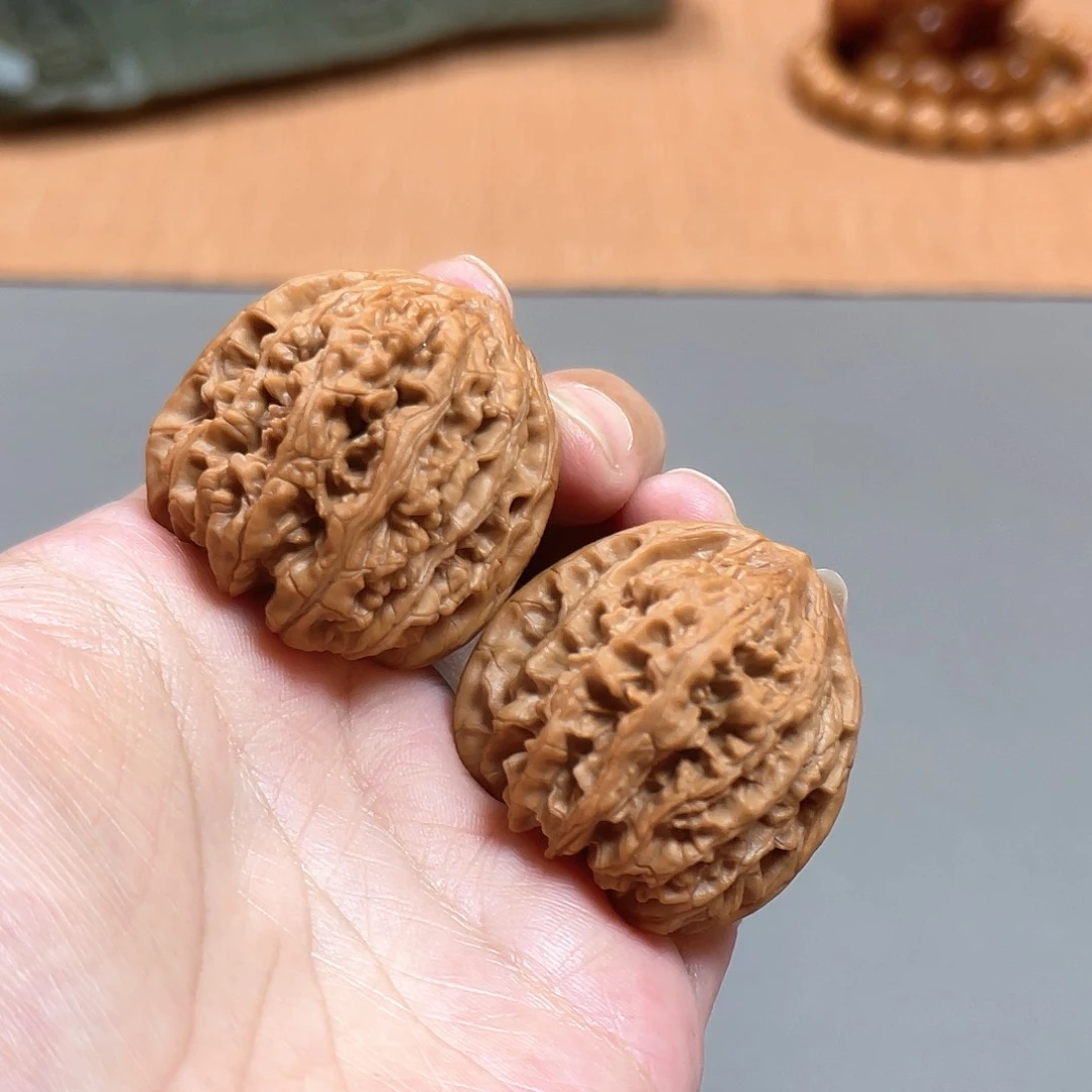 桃核把件38×40尺精修打底蓟县红马蹄XM1113