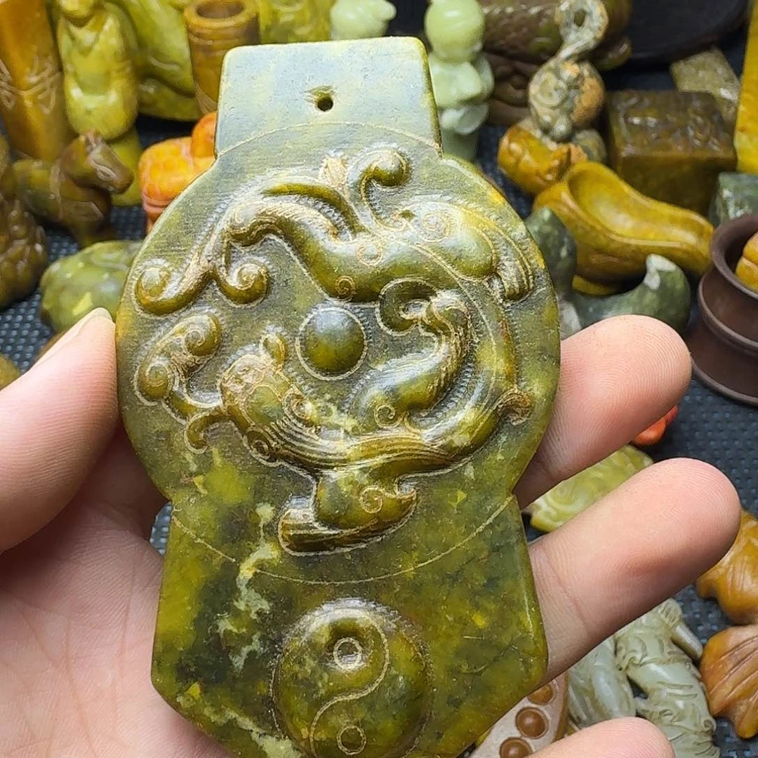 白玉菩提吊坠。。。