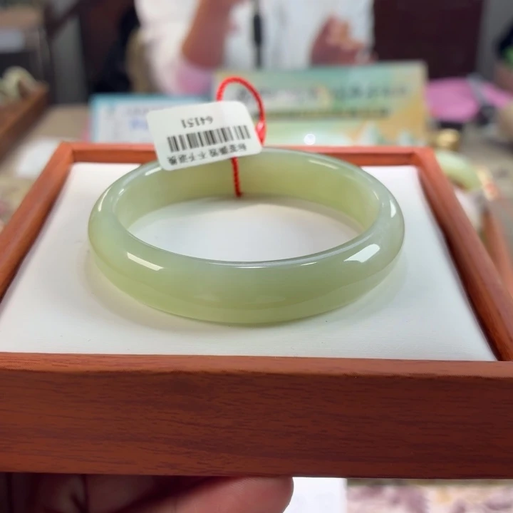 和田玉未镶嵌手镯3 圈口51