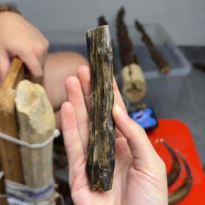 沉香沉香碎屑白棋块料20克