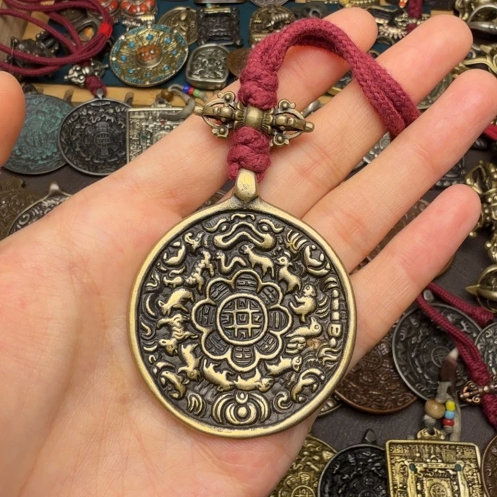 藏传文玩九宫如图