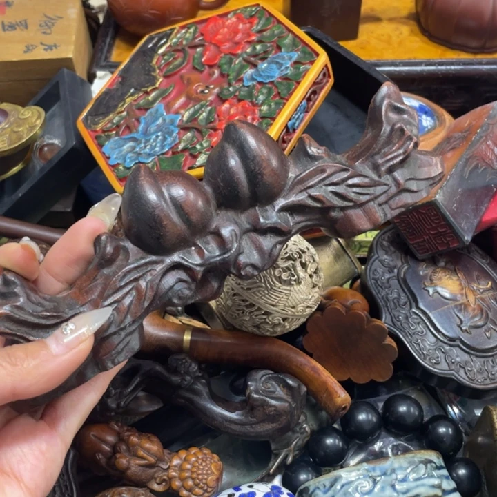 端景台紫檀木类木