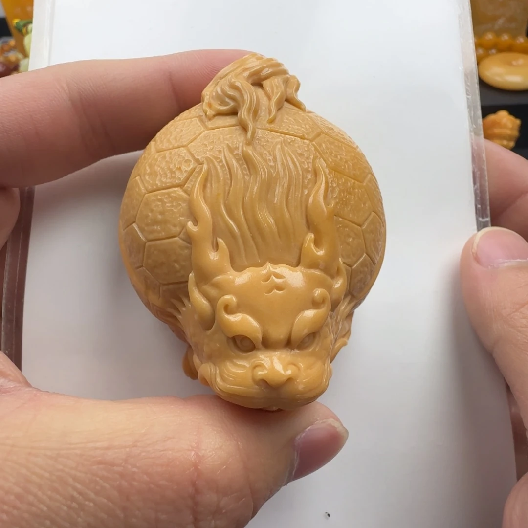 石英质玉颈饰未镶嵌任*林