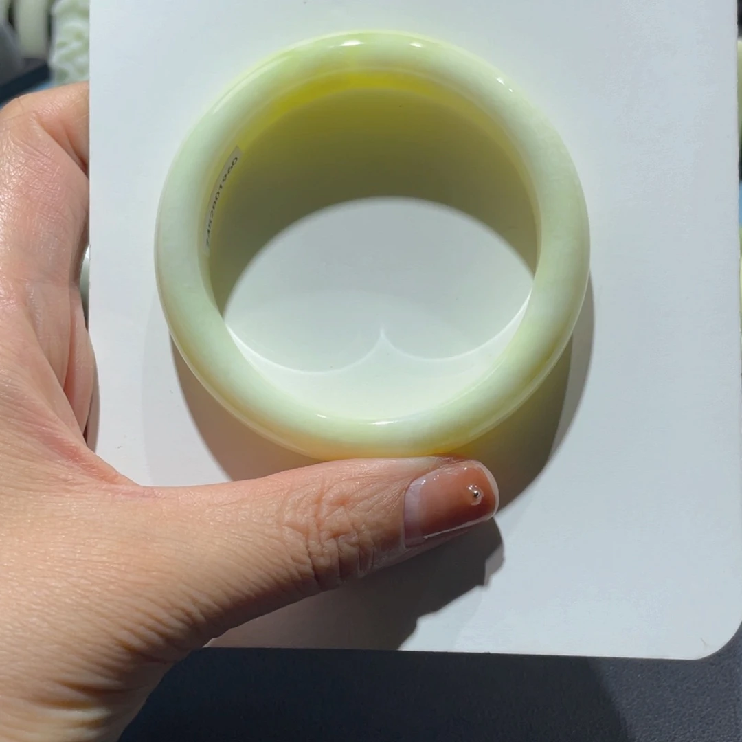 未镶嵌手镯蓝田玉（蛇纹石化大理石玉）乡*睡