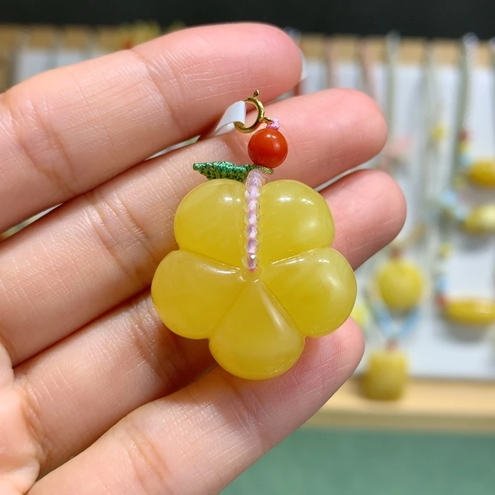 蜜蜡未镶嵌颈饰吊坠