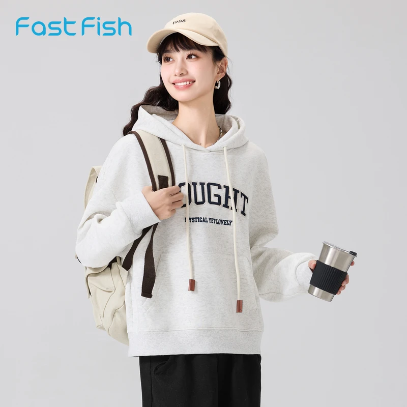 快鱼短款连帽卫衣女款春季2025新款字母印花白色宽松落肩爆款上衣