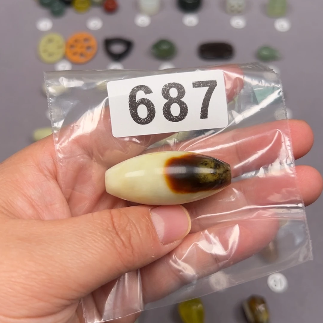 未镶嵌蛇纹石玉颈饰大*