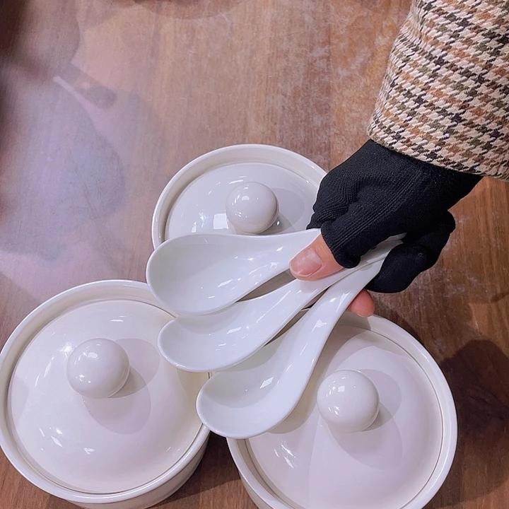 白瓷餐盘餐盘餐盘