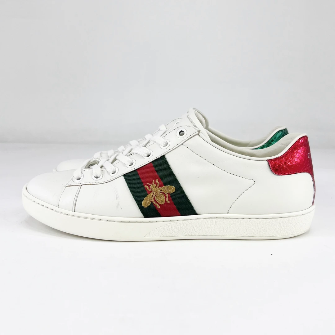 95新 GUCCI/古驰 39码/白色小蜜蜂刺绣板鞋/22116629