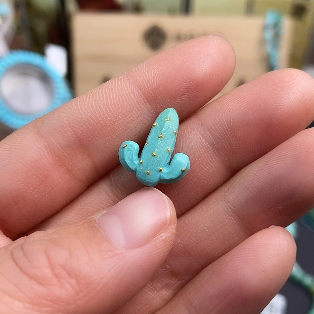 绿松石雕刻未镶嵌