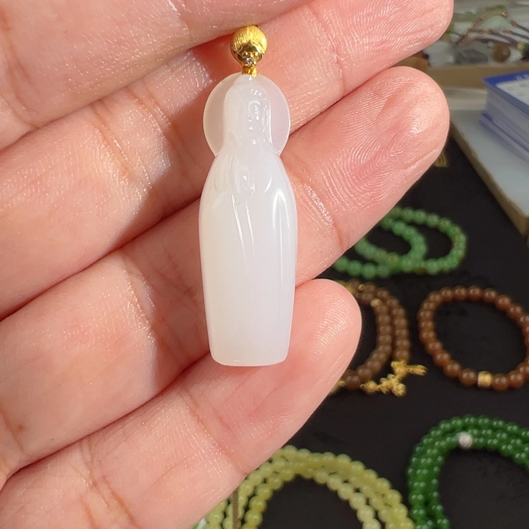 和田玉（白玉）18K金镶嵌颈饰老料白玉立体素衣观音