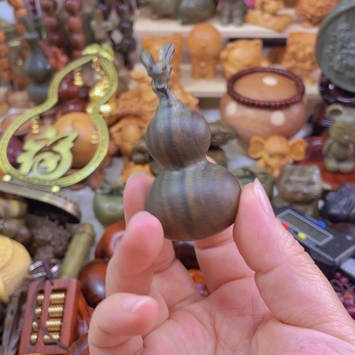 维腊木（绿檀）约*11111