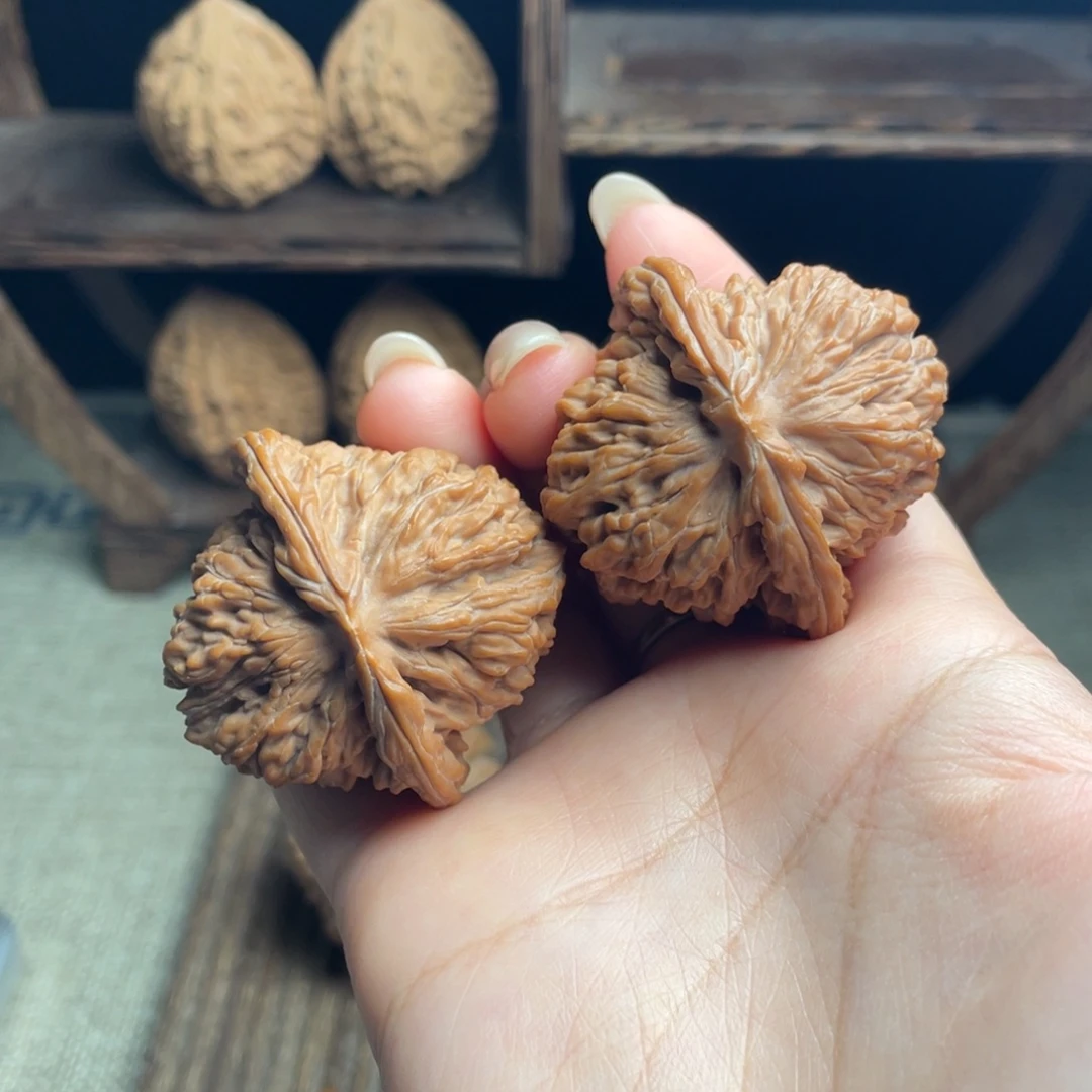 A***硕文玩核桃吊坠四座楼43 全品白茬