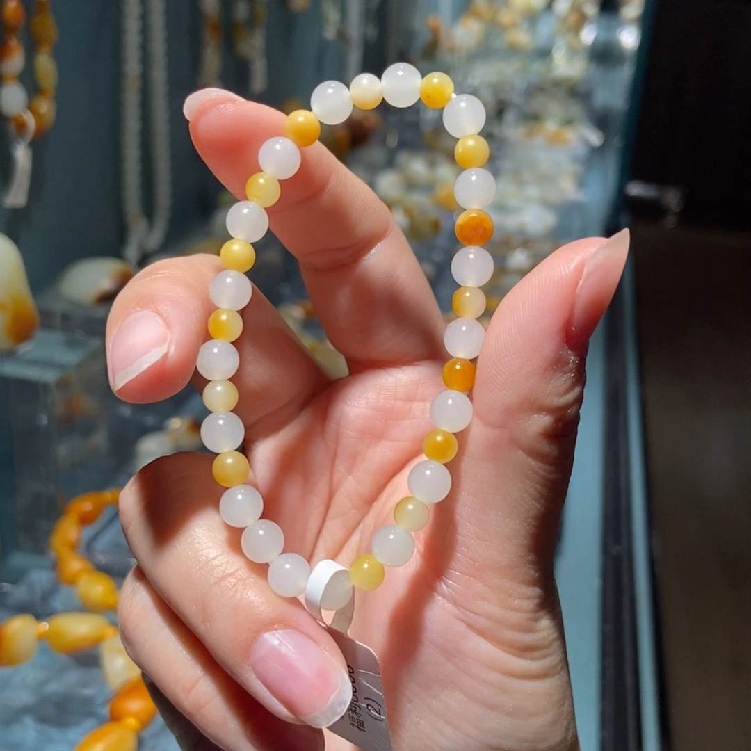 和田玉未镶嵌颈饰6mm手串