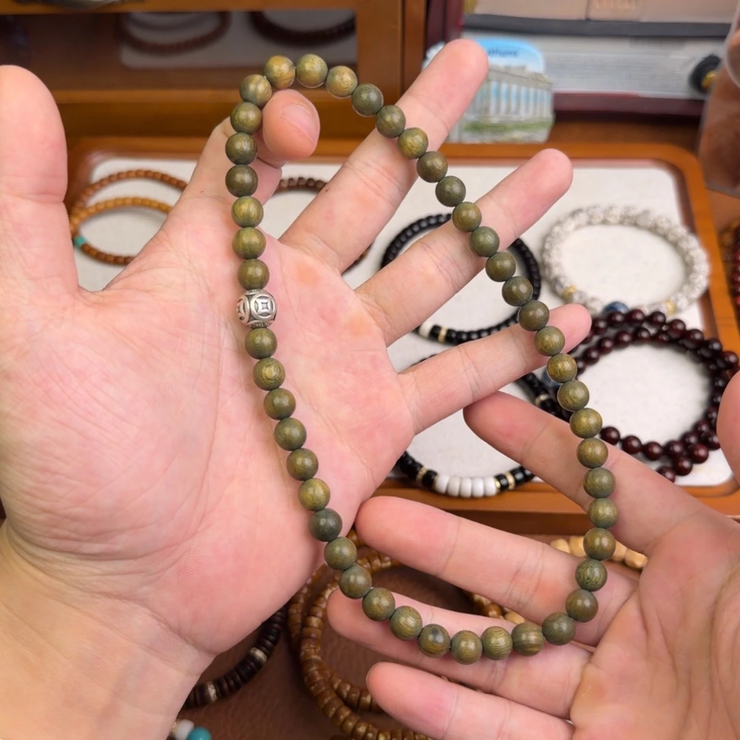 手串/手链维腊木（绿檀）