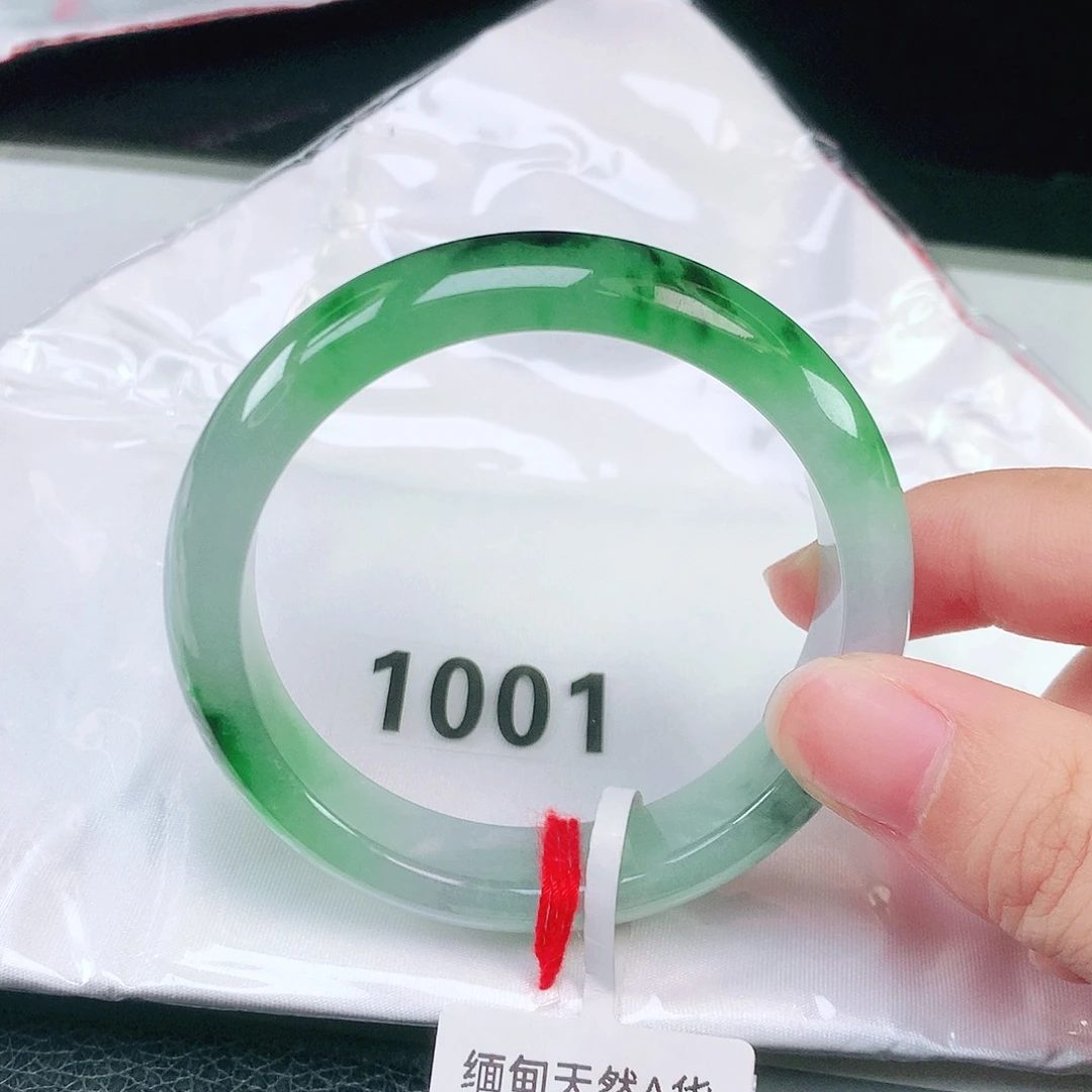 未镶嵌手镯翡翠翡翠手镯