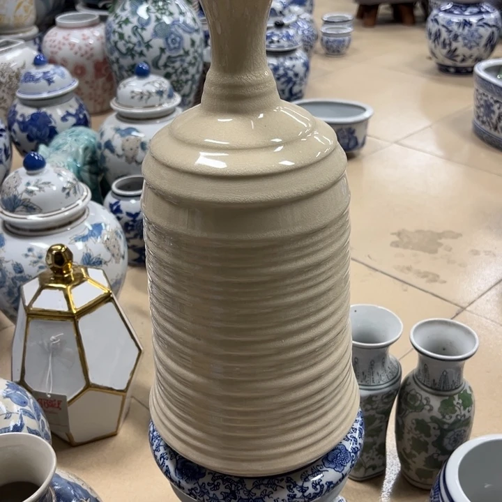 微瑕陶罐。。。。。。。。。。。。。一