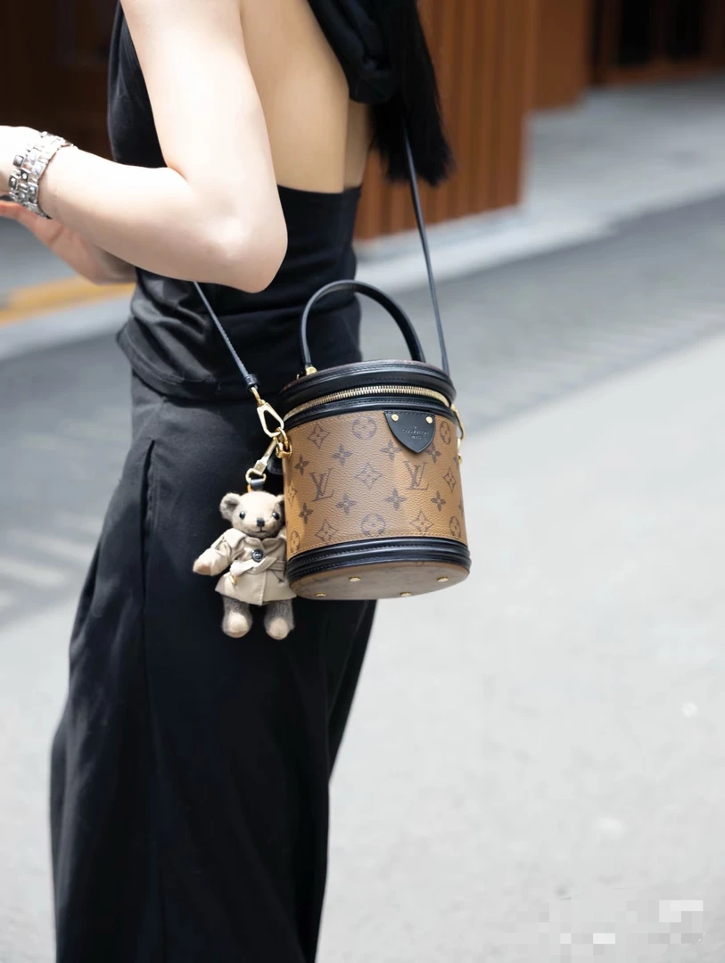 99新 LouisVuitton/路易威登 发财桶老花/99新/优选