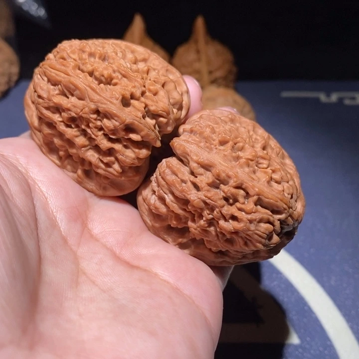 文玩核桃吊坠41尺全品南疆石