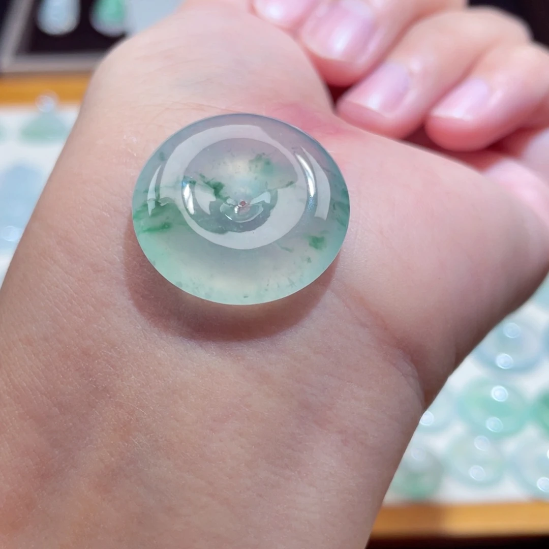 颈饰未镶嵌翡翠扣子