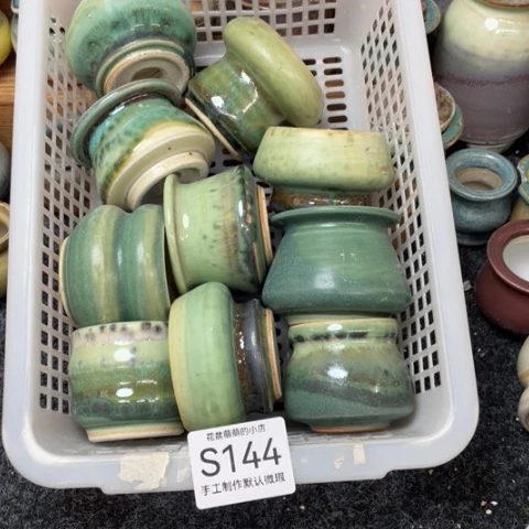 紫砂花盆微瑕144口径4.5左右