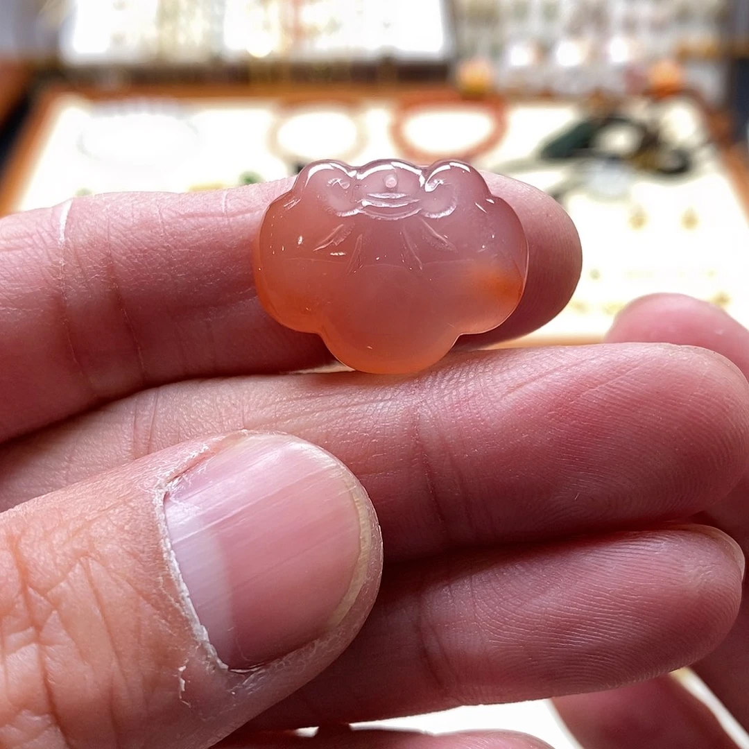 和田玉吊坠(不含链)未镶嵌雯*