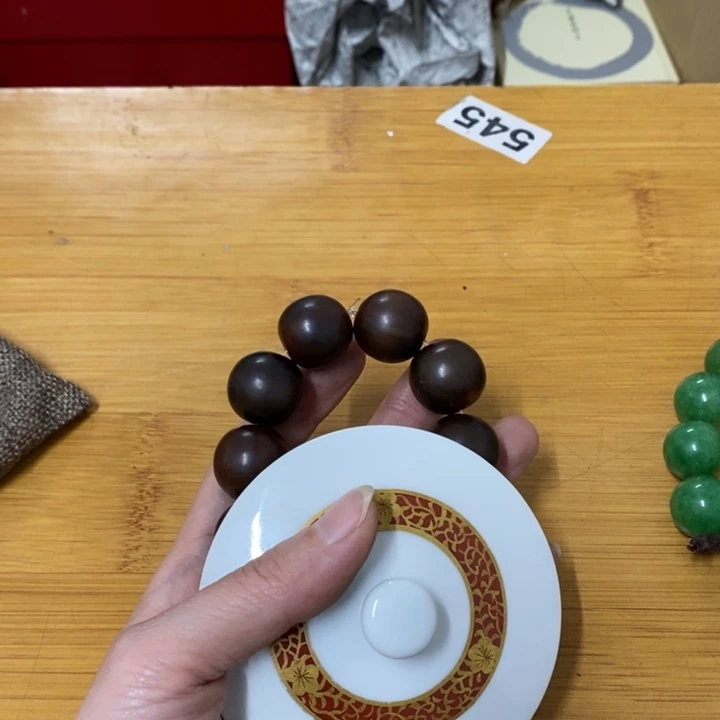 瓷片哈中古工艺品一件