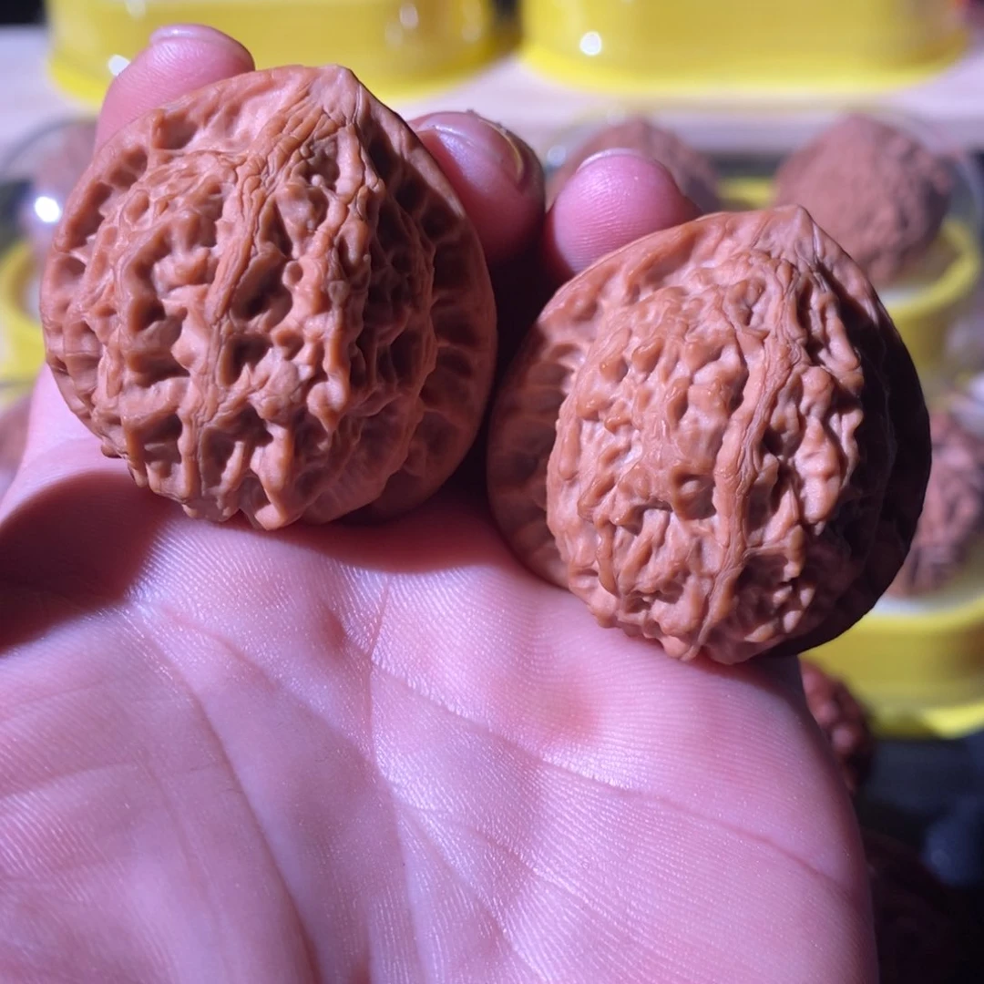 吊坠文玩核桃39金牛