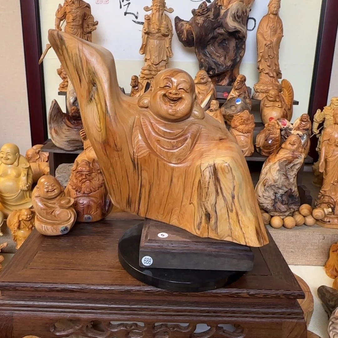 崖柏小木匠艺雕一物一拍