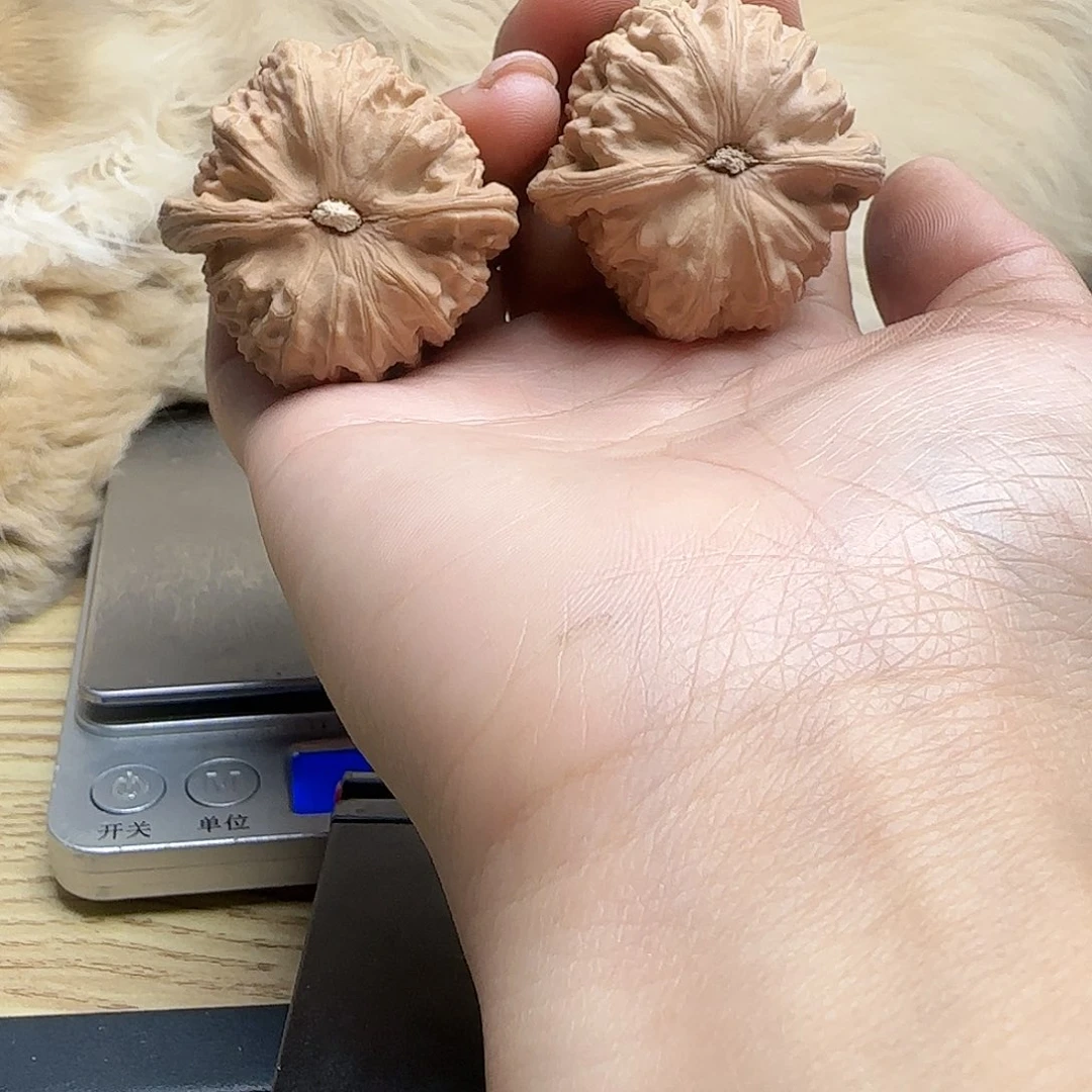 阿***友吊坠桃核核桃核桃