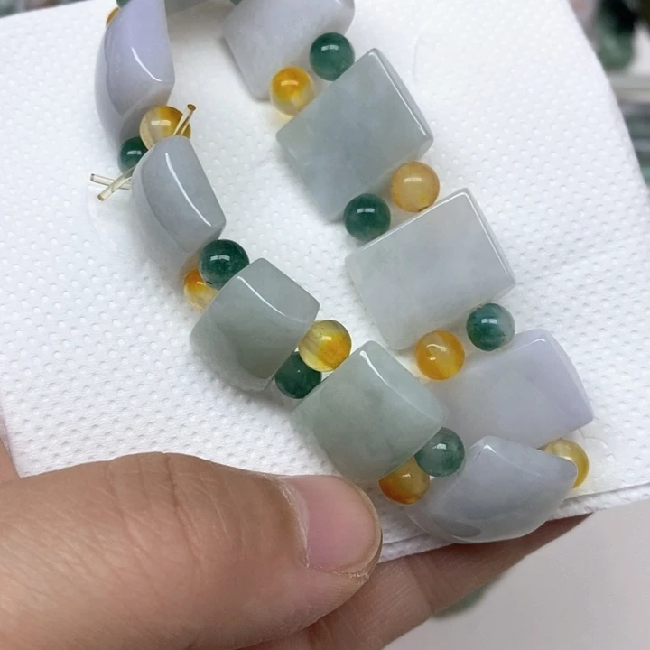 翡翠未镶嵌颈饰天然缅甸翡翠
