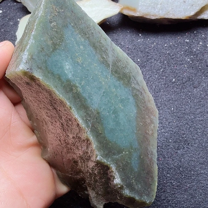 和田玉（糖玉）未镶嵌珠宝半成品