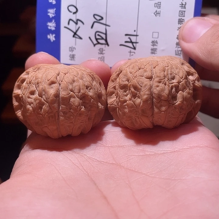 文玩核桃吊坠文玩