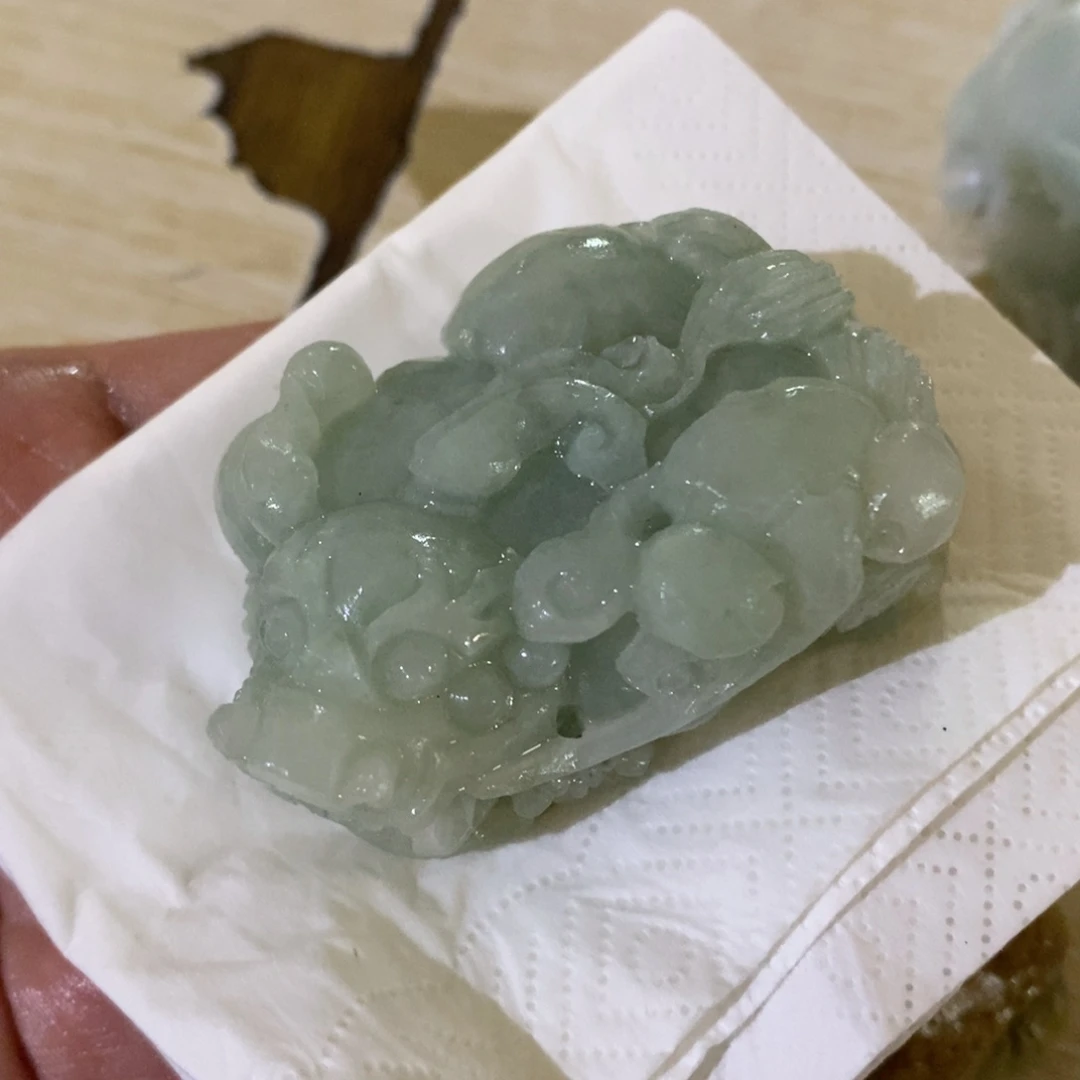 未镶嵌定制翡翠未*翡翠吊坠
