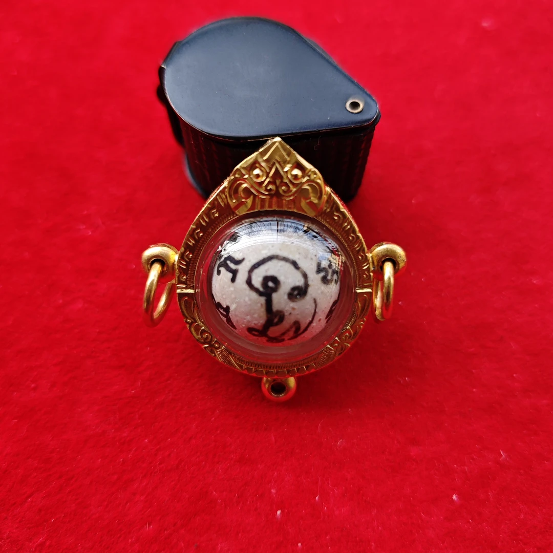 阿赞猛 2565 情将粉路翁 手画福高版本 银镀金三挂壳 手工艺品