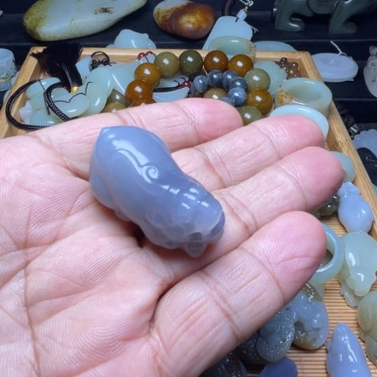 吊坠(不含链)未镶嵌和田玉婉*