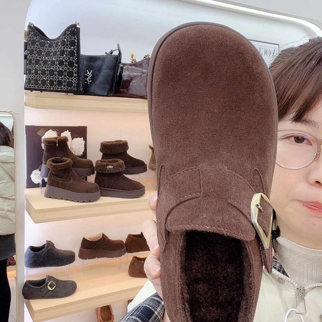 品牌女鞋实体店铺