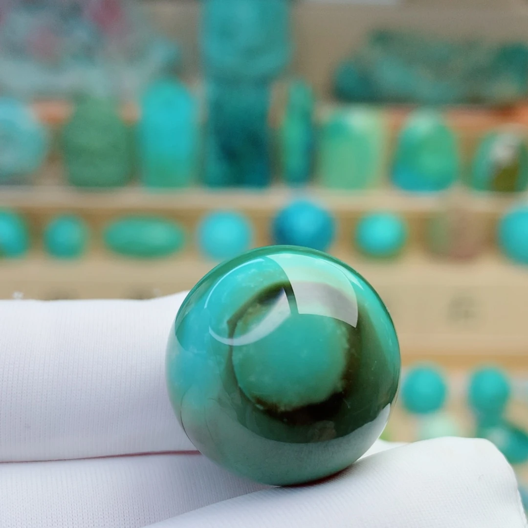 绿松石颈饰未镶嵌