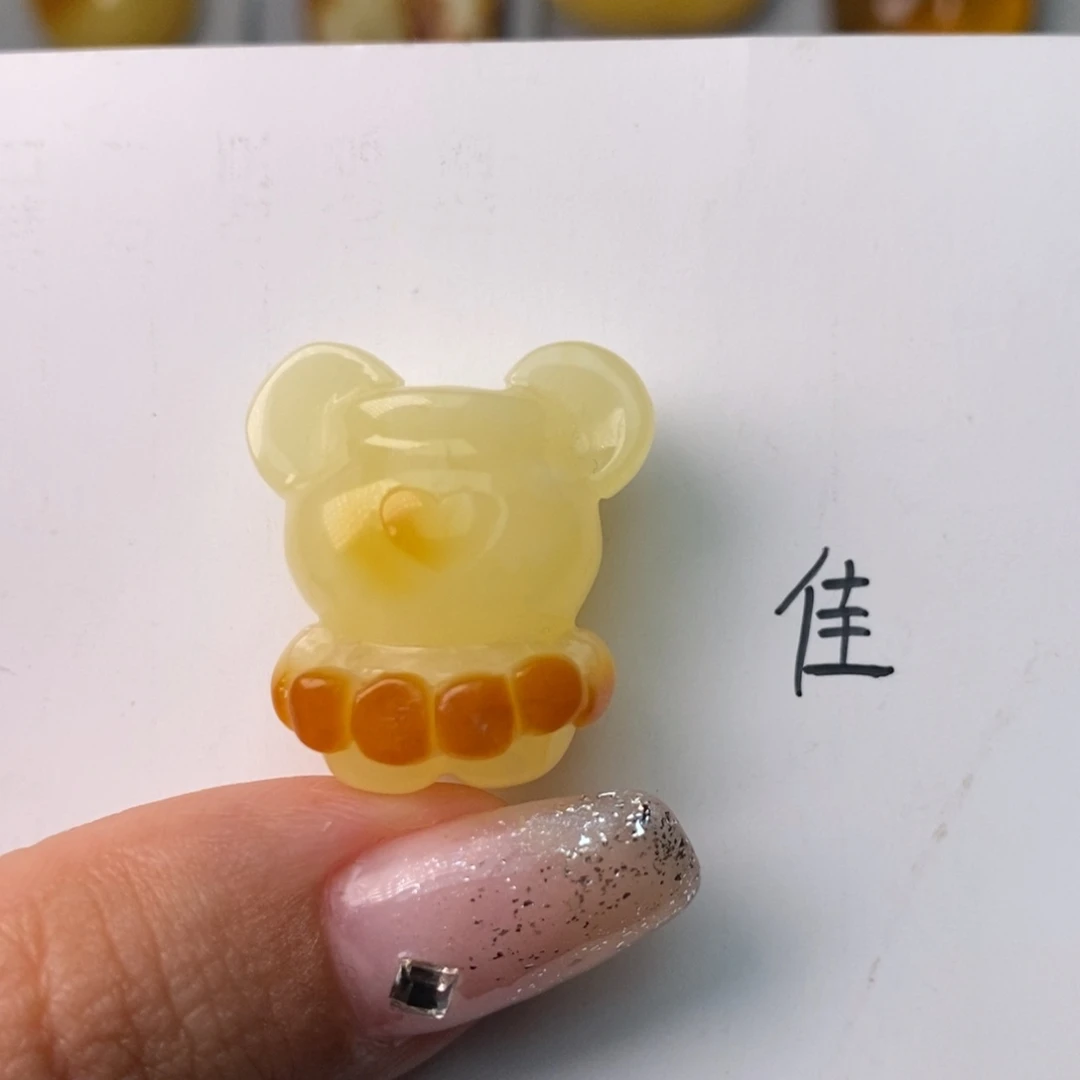 琥珀珠宝奇石未镶嵌