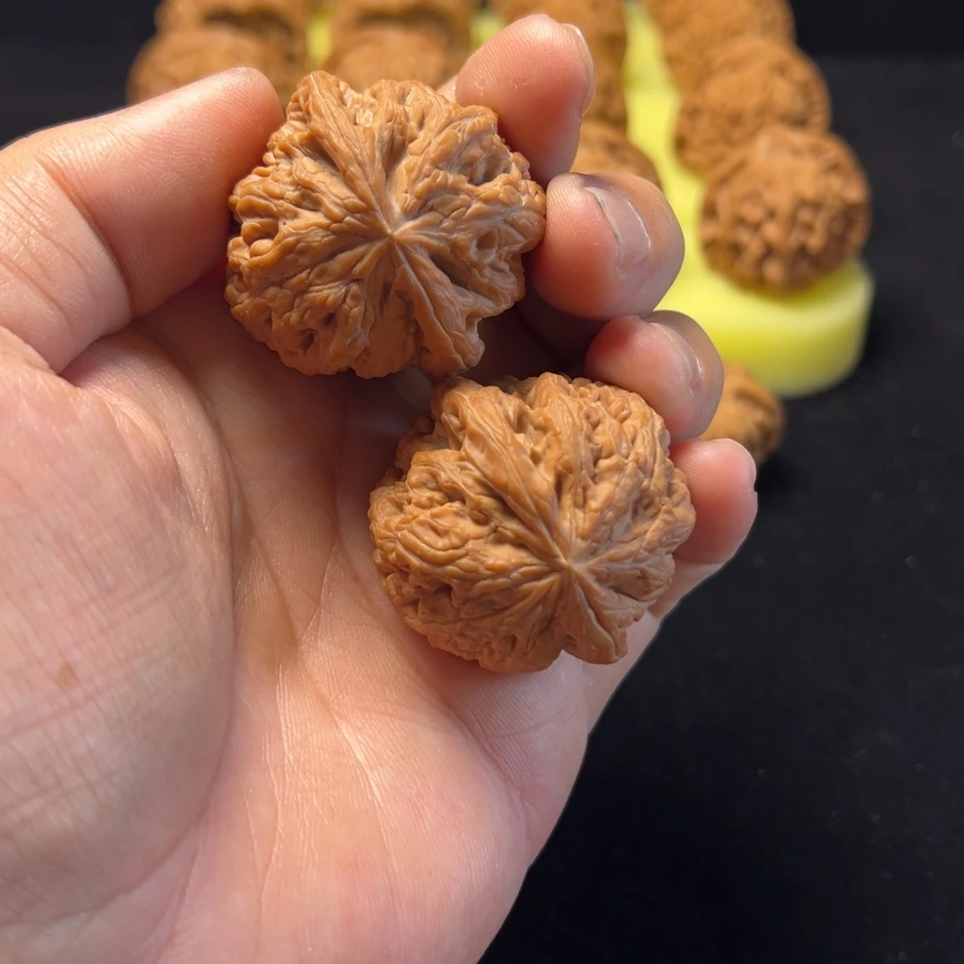 把件文玩核桃文玩核桃，全品大粗筋