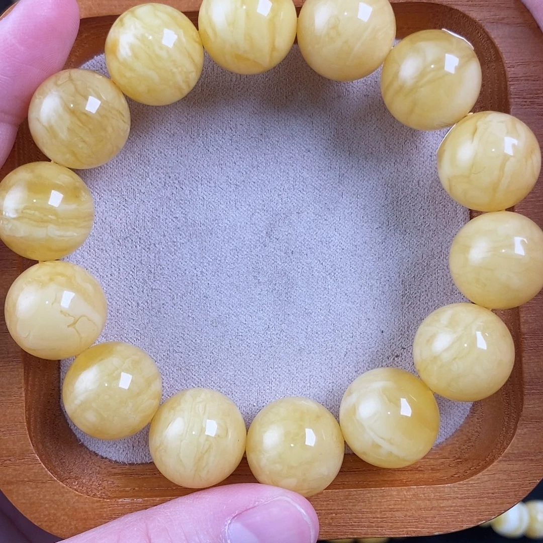 蜜蜡珠宝奇石未镶嵌