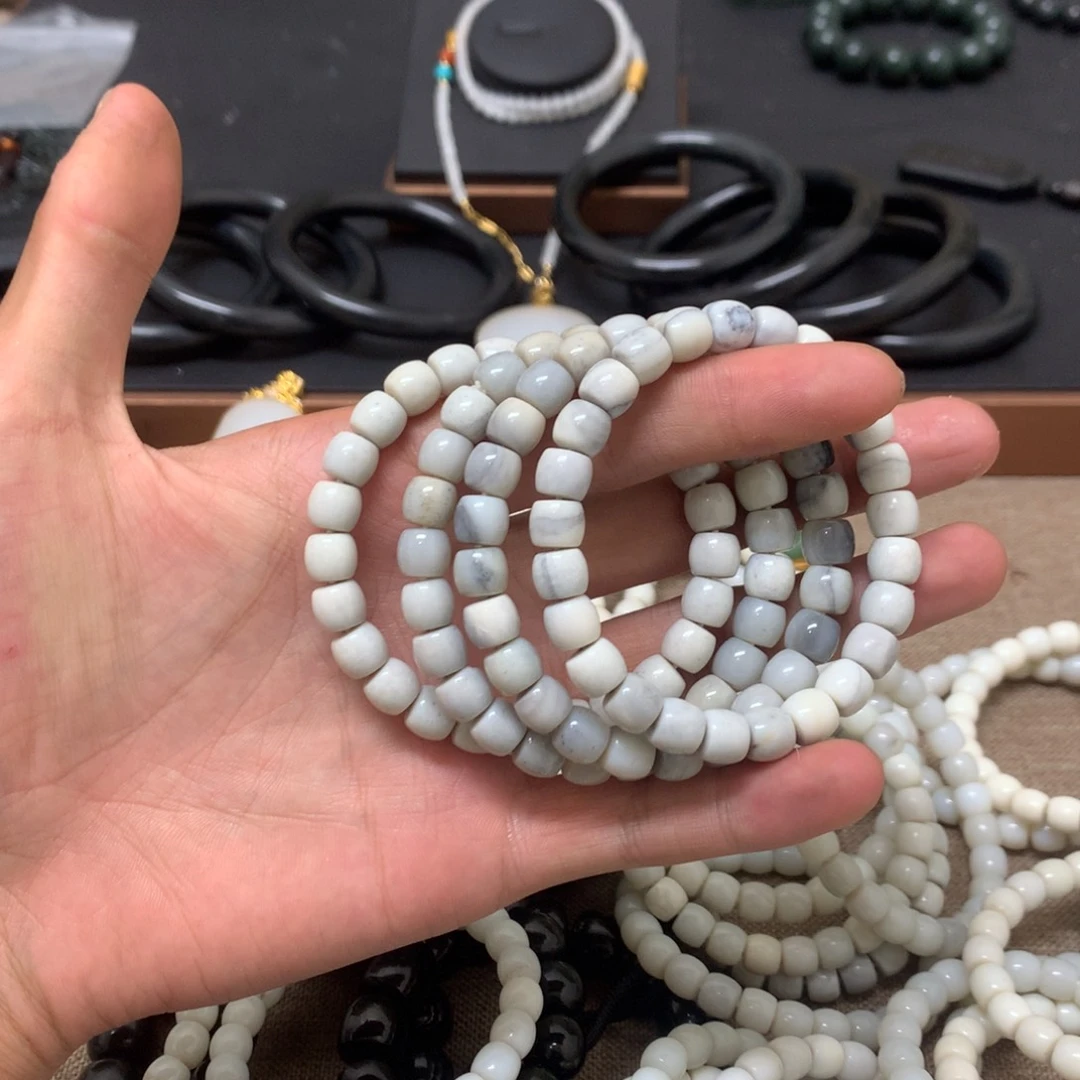 手链未镶嵌和田玉