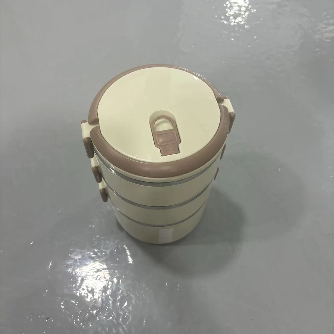便携式三层饭盒颜色随机 Q