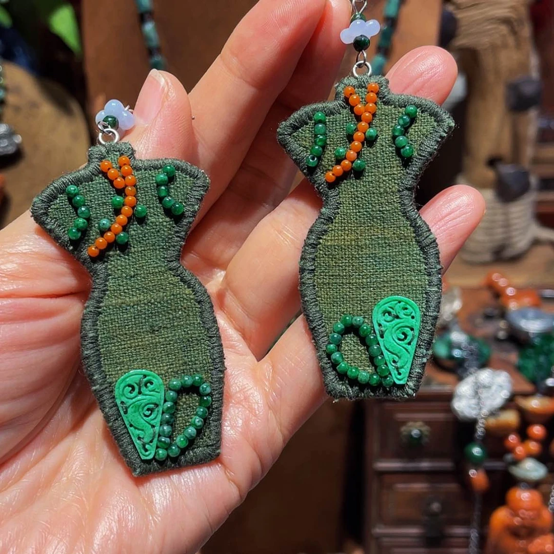 【闪购商品】颈饰未镶嵌翡翠